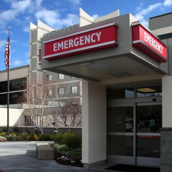 Image of an emergency room from the outside