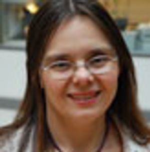 More Women at High Risk of Ovarian Cancer Opt for Testing, Preventive Surgery After Genetic Counseling