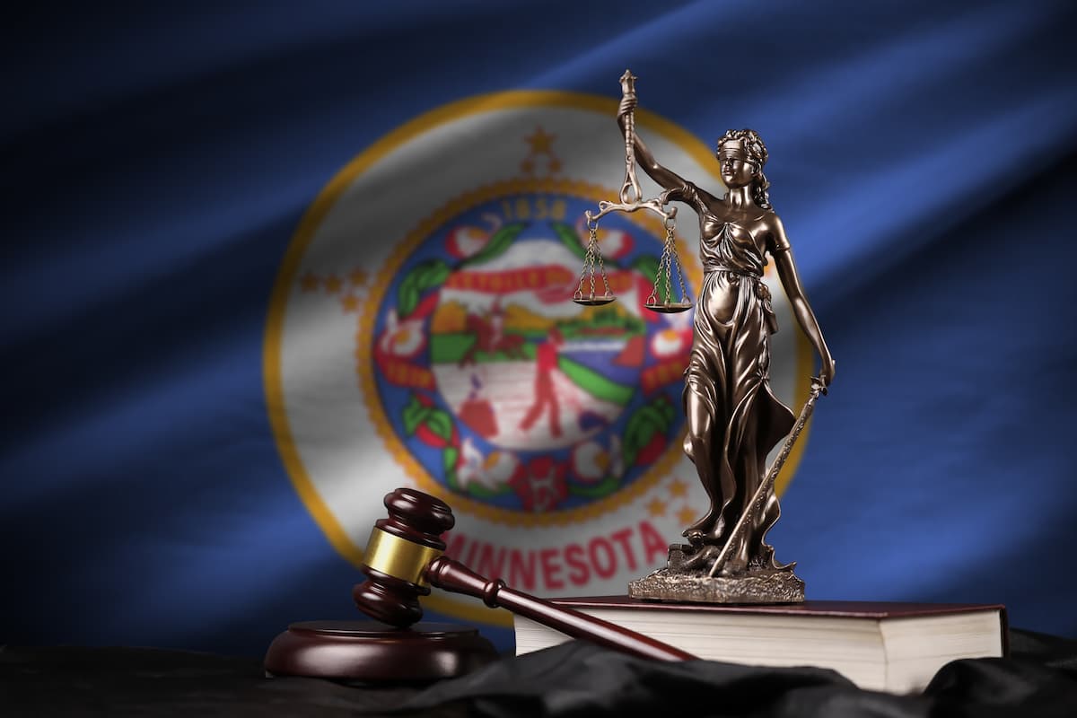 New law broadens prescribing and procedure rights for Minnesota optometrists