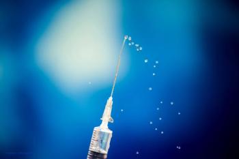 Bausch + Lomb and Clearside Biomedical recently announced the FDA granted approval of triamcinolone acetonide injectable suspension (Xipere) for suprachoroidal use for the treatment of macular edema associated with uveitis.