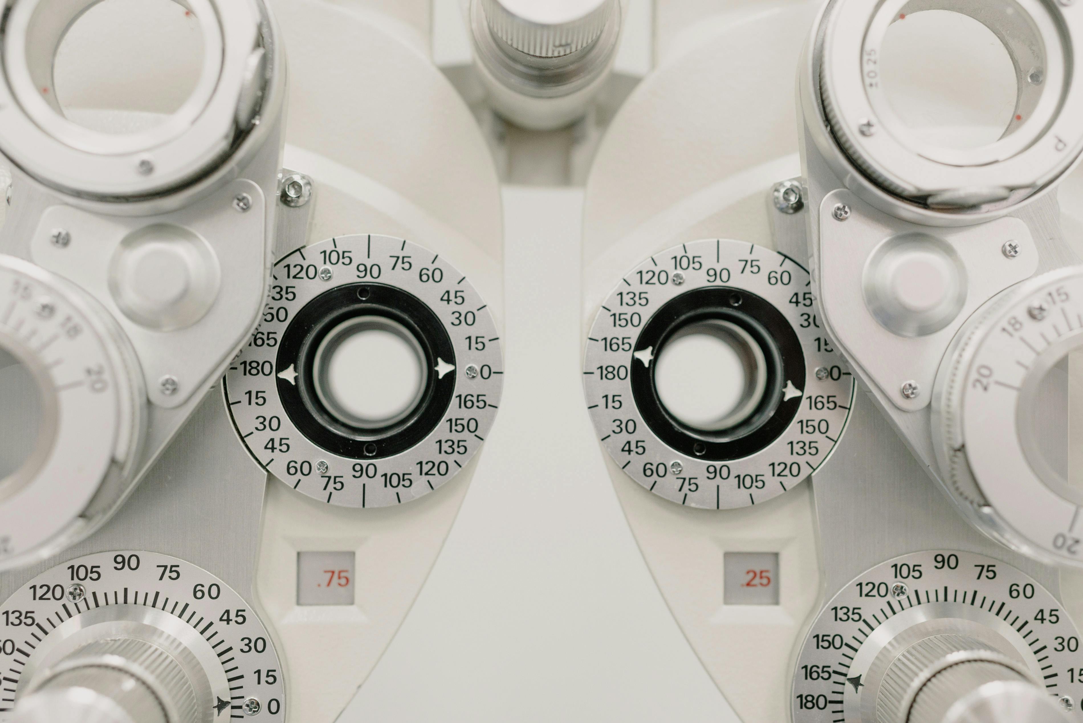 Fluocinolone Acetonide Implant Improves Visual Acuity in Non-Infectious Uveitis | Image Credit: Pexels