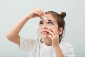 Long-term atropine use linked to higher risk of ocular complications in children