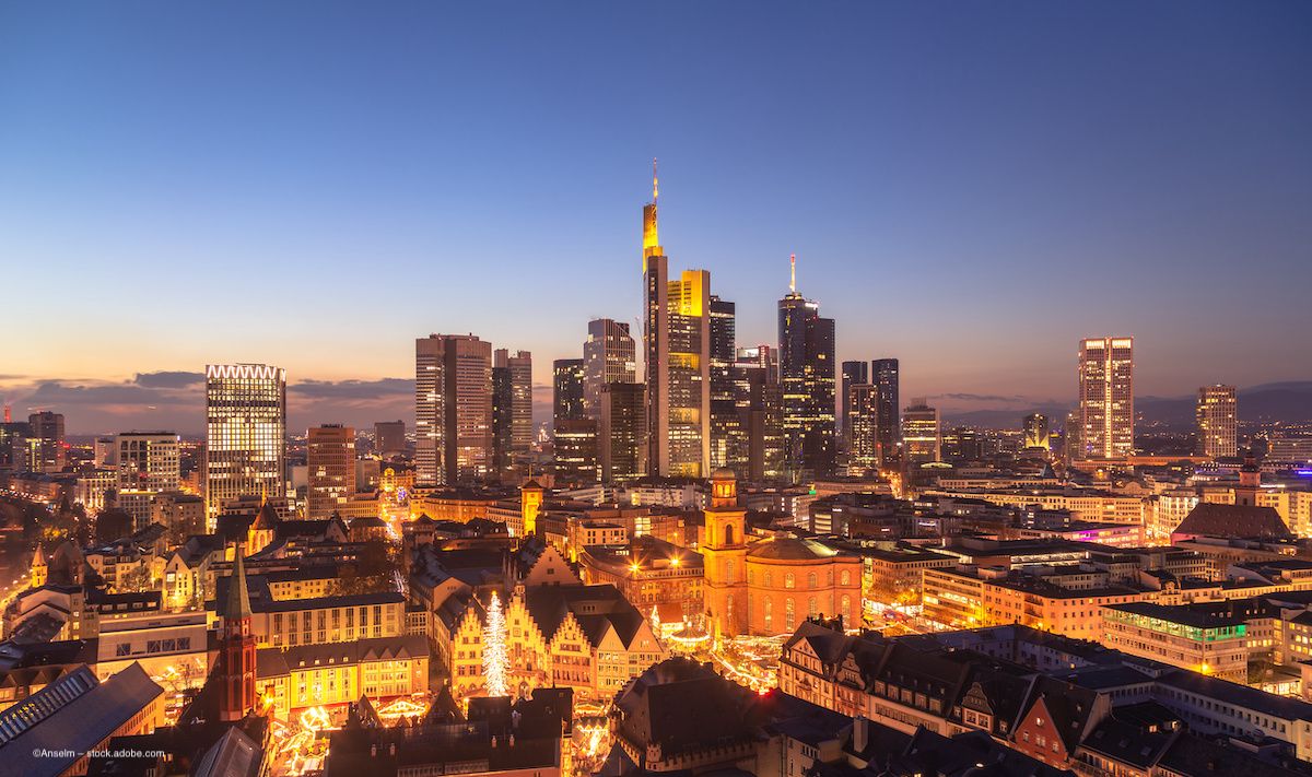The skyline of Frankfurt at night. Image credit: ©Anselm – stock.adobe.com