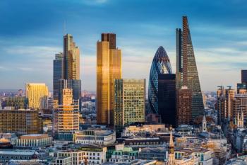 A photo of downtown London. Image credit: ©zgphotography – stock.adobe.com