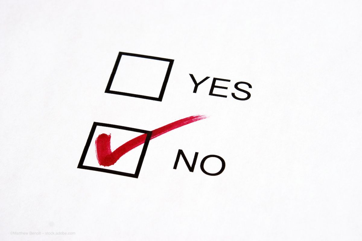 Two boxes, labeled "yes" and "no." There is a red checkmark in the "no" box. Concept portraying an ophthalmic clinical trial which does not meet its endpoint. Image credit: ©Matthew Benoit – stock.adobe.com