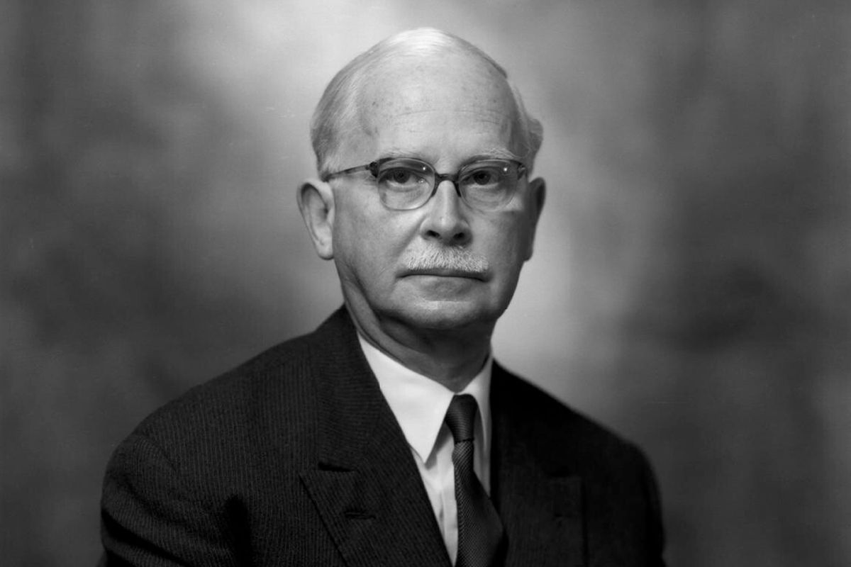 On the 75th anniversary of the IOL, modern surgeons pay tribute