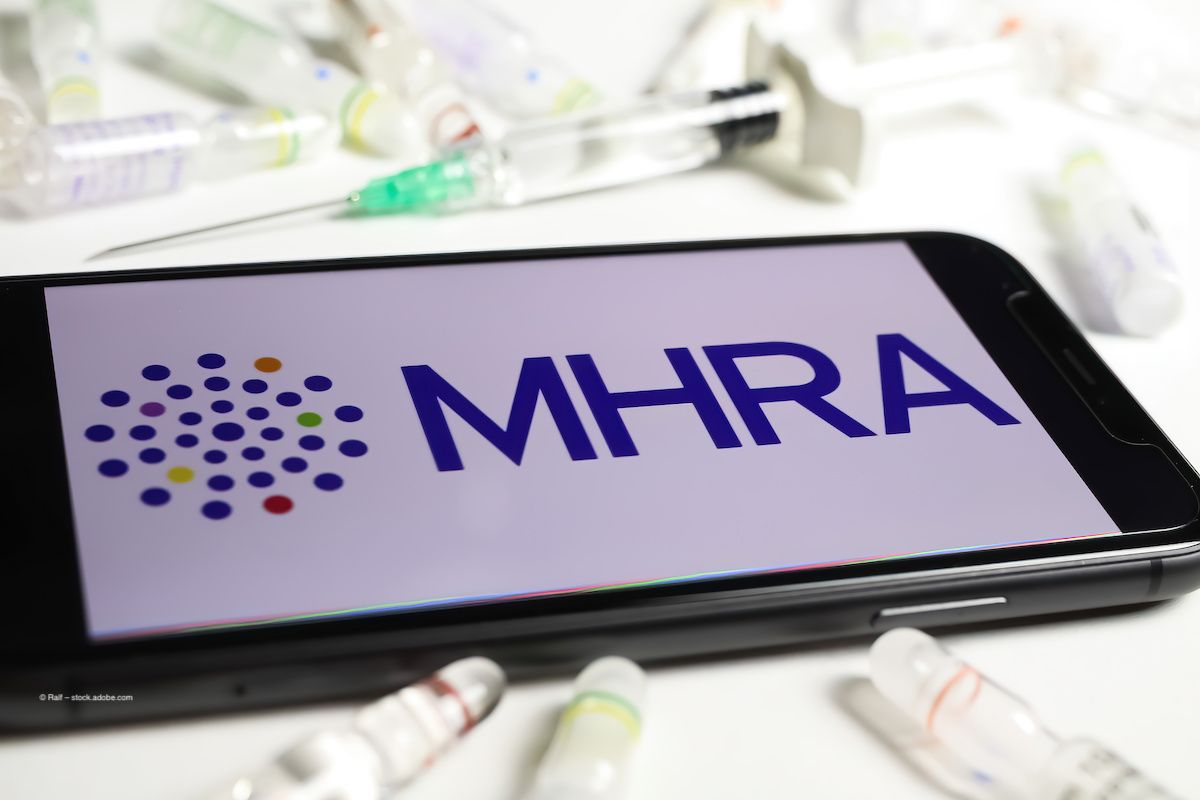 A phone shows the UK MHRA logo. Image credit: © Ralf – stock.adobe.com