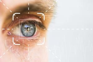 laser pinpointing eye