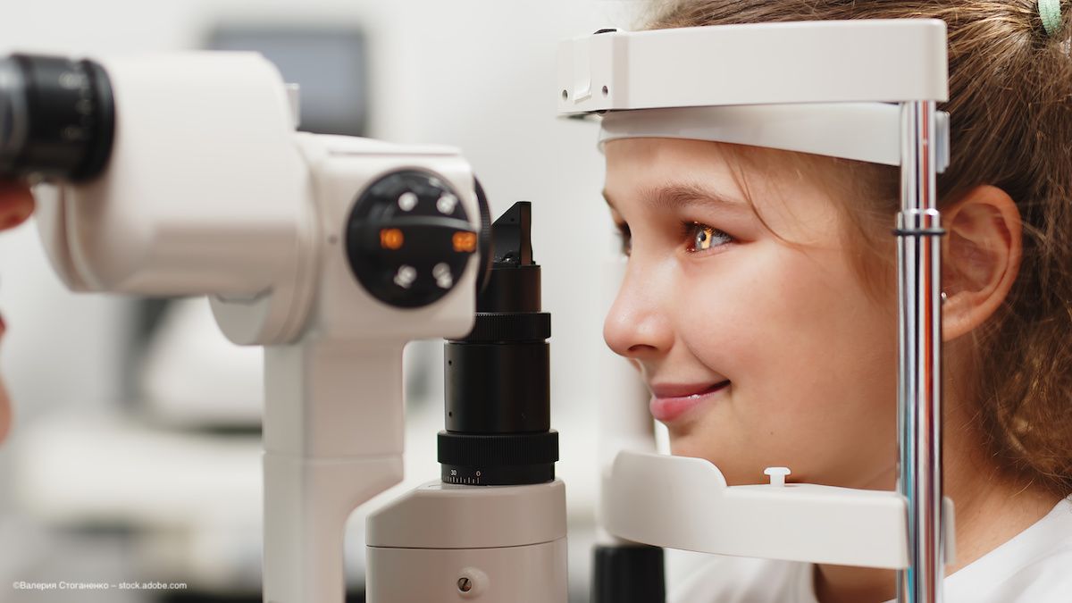 A child undergoes an eye exam. Image credit: ©Валерия Стоганенко – stock.adobe.com