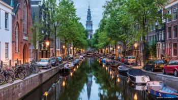 A melting pot of curious minds congregate in-person and virtually at this year’s ESCRS