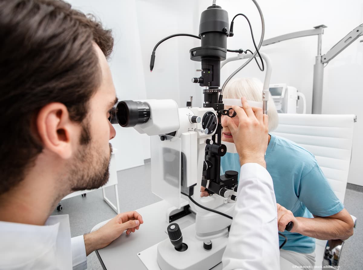 Diffractive multifocal IOL linked with progressive decline in vision in aging patients