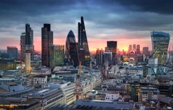 A photo of London at sunset. Image credit: ©IRStone – stock.adobe.com