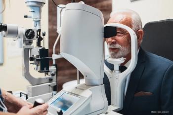 Patient undergoes retinal imaging, which may leverage AI to detect Alzheimer disease in the future - Image credit: Adobe Stock/©Dusko