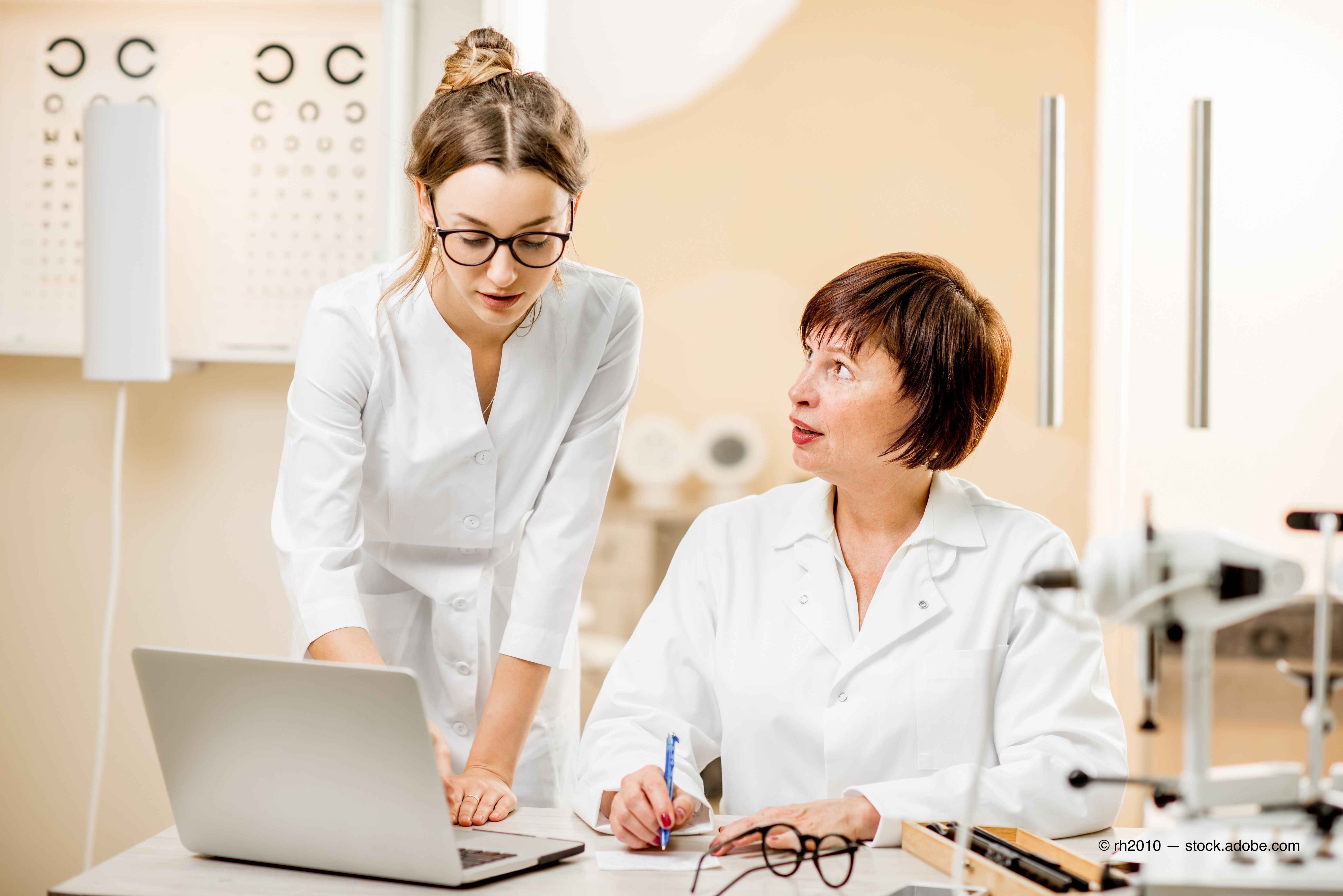 doctors discussing practice management