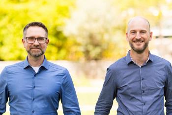 Sebastian Rausch, PhD, clinical development manager for Investigational Technologies; and Roland Rocholz, PhD, technology and innovation manager. Image credit: Heidelberg Engineering