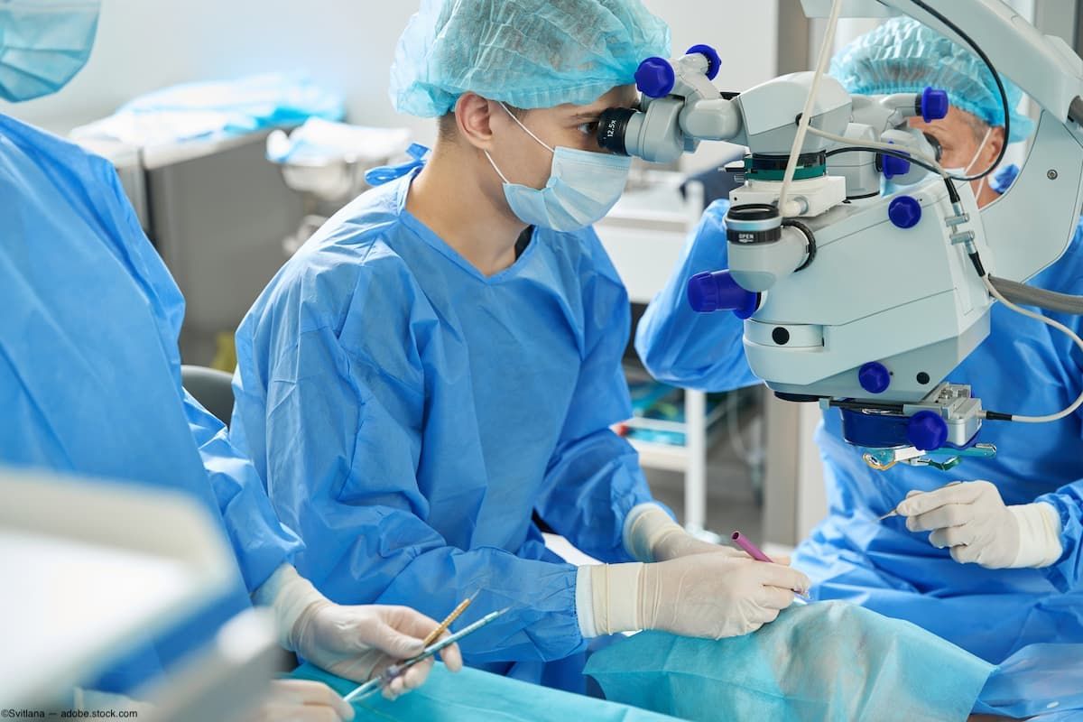 Ophthalmologist performing ocular surgery. Image credit: AdobeStock/Svitlana