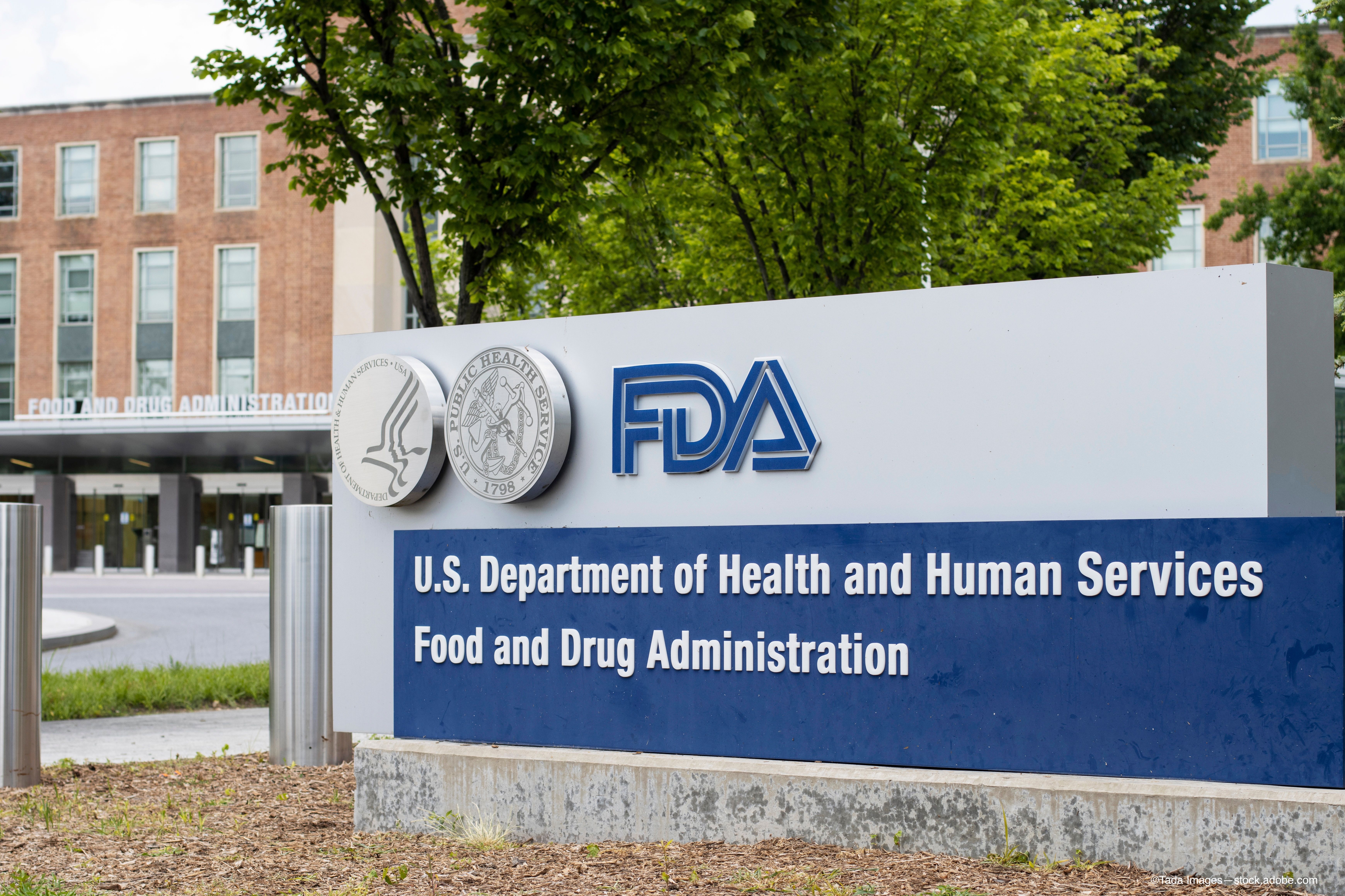 FDA accepts NDA for Tenpoint Therapeutics' brimochol PF for presbyopia ©Tada Images—stock.adobe.com