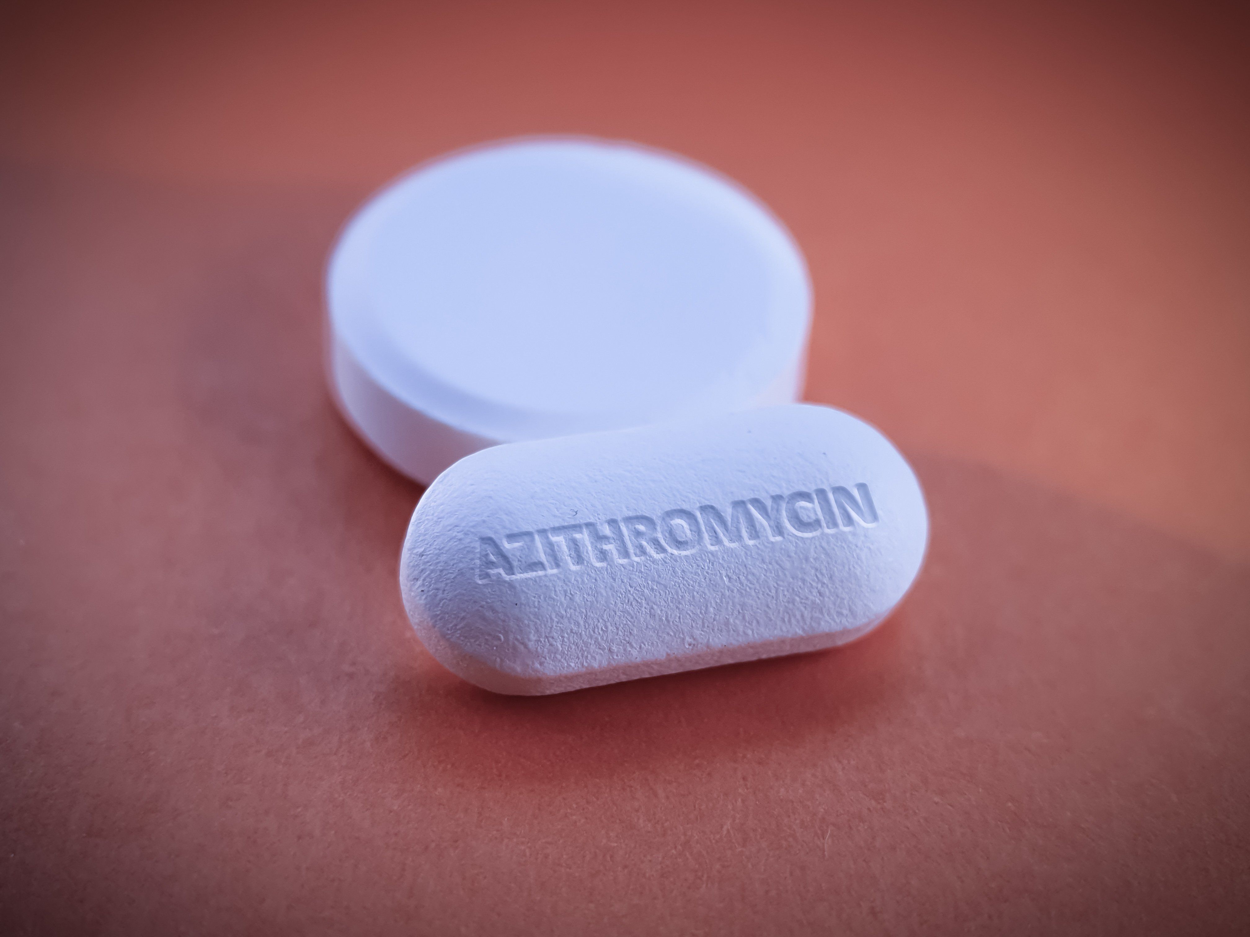 can azithromycin treat intestinal infection