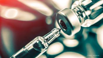  Innovent Biologics Inc. announced that the first patient with diabetic macular edema (DME) has been dosed in the phase 1 study of IBI324, a potential first-in-class ophthalmic recombinant human anti-VEGF-A and anti-Ang-2 bispecific antibody.