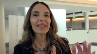 Christi Closson, OD, FAAO, shares her excitement for the new Acuvue Oasys MAX 1-Day multifocal for astigmatism