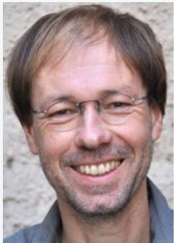 Clinicians Who Tout Use of AI Risk Undermining Patient Trust, Study Finds / image credit Wilfried Kunde, PhD   Courtesy of University of Wuerzburg, Germany