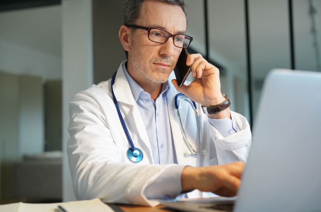 doctor doing telemedicine services