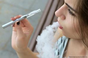 5 elemental facts about electronic cigarettes all clinicians should know / image credit ©alexshalamov/stock.adobe.com