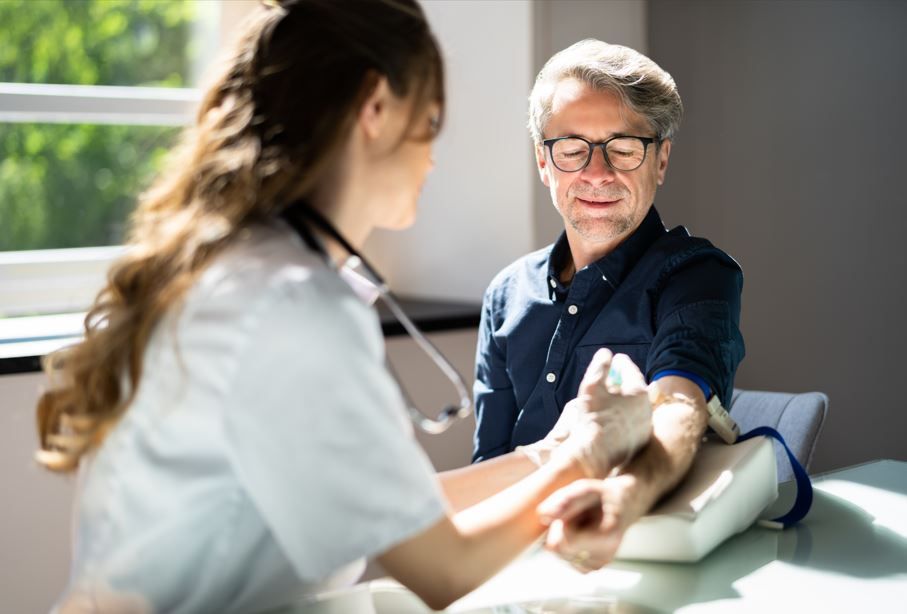  ctDNA Blood Test Showed High Sensitivity, Specificity for Colorectal Cancer but Poor Sensitivity for Advanced Precancerous Neoplasia / image credit ©Andrey Popov/stock.adobe.com