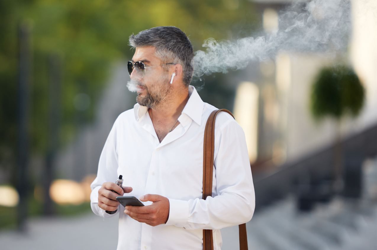 Risk of Early Stroke Increased in Adults who Vape vs Smoke Traditional Cigarettes, Study Finds   