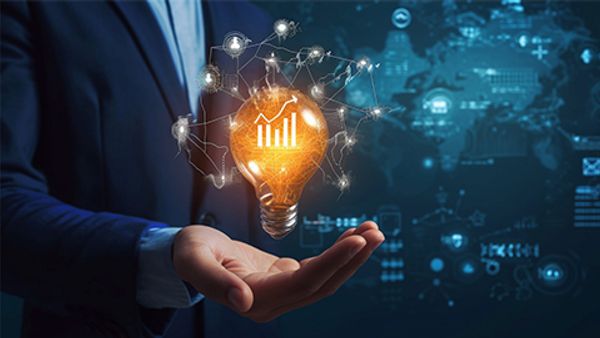 From Data Overload to Intelligent Commercialization: How Pharma Can Turn Connection Into Competitive Advantage