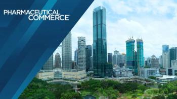 City skyline view of Kuala lumpur with iconic Twin towers and commercial buildings, Malaysia | © peacefoo - stock.adobe.com 491737020