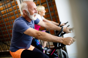 How Diet and Lifestyle Modifications Can Improve Cognitive Function in the Elderly
