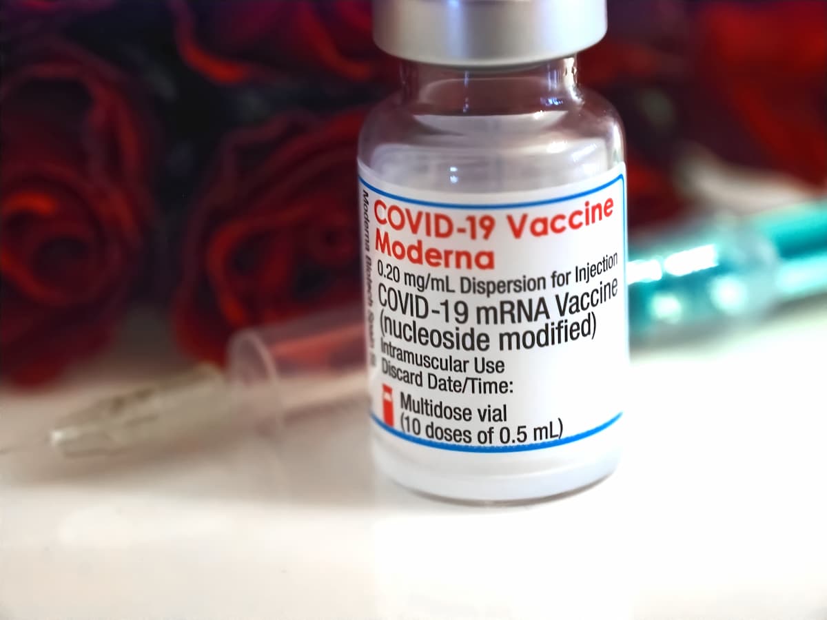 FDA Approves mRNA-1283 COVID-19 Vaccine for Adults 65 Years and Older, Those With Underlying Conditions