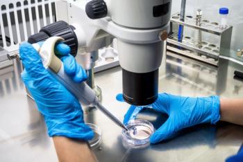 Pharmacy researcher developing oncology treatment -- Image credit: scaliger | stock.adobe.com