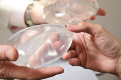 Post-mastectomy Breast Implants Not Found to Increase Risk for Rare Lymphoma