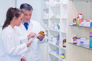 Pharmacist training a student pharmacist -- Image credit: WavebreakMediaMicro | stock.adobe.com