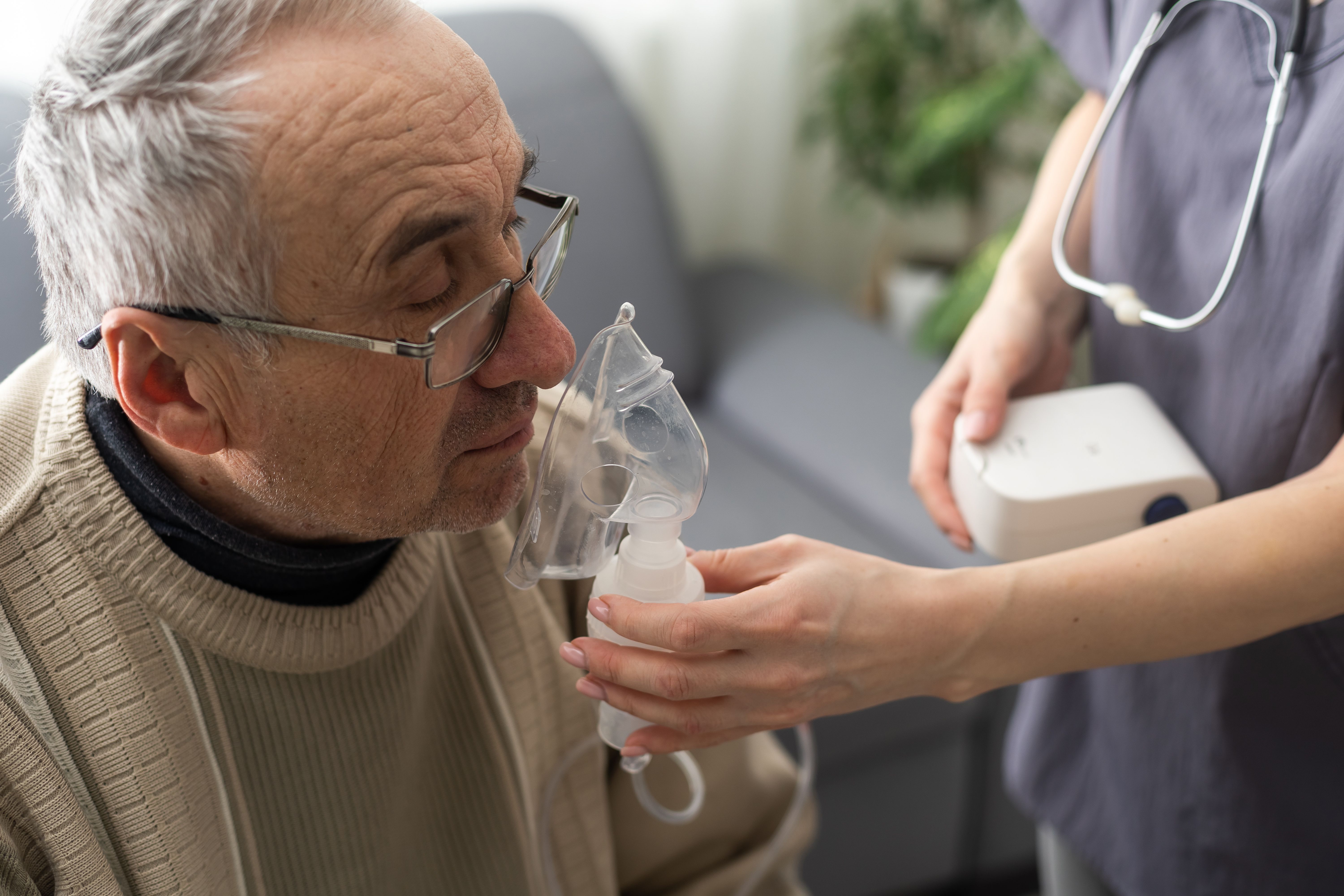 Asthma COPD Breath Nebulizer And Mask Given By Doctor Or Nurse - Image credit: Angelov | stock.adobe.com 