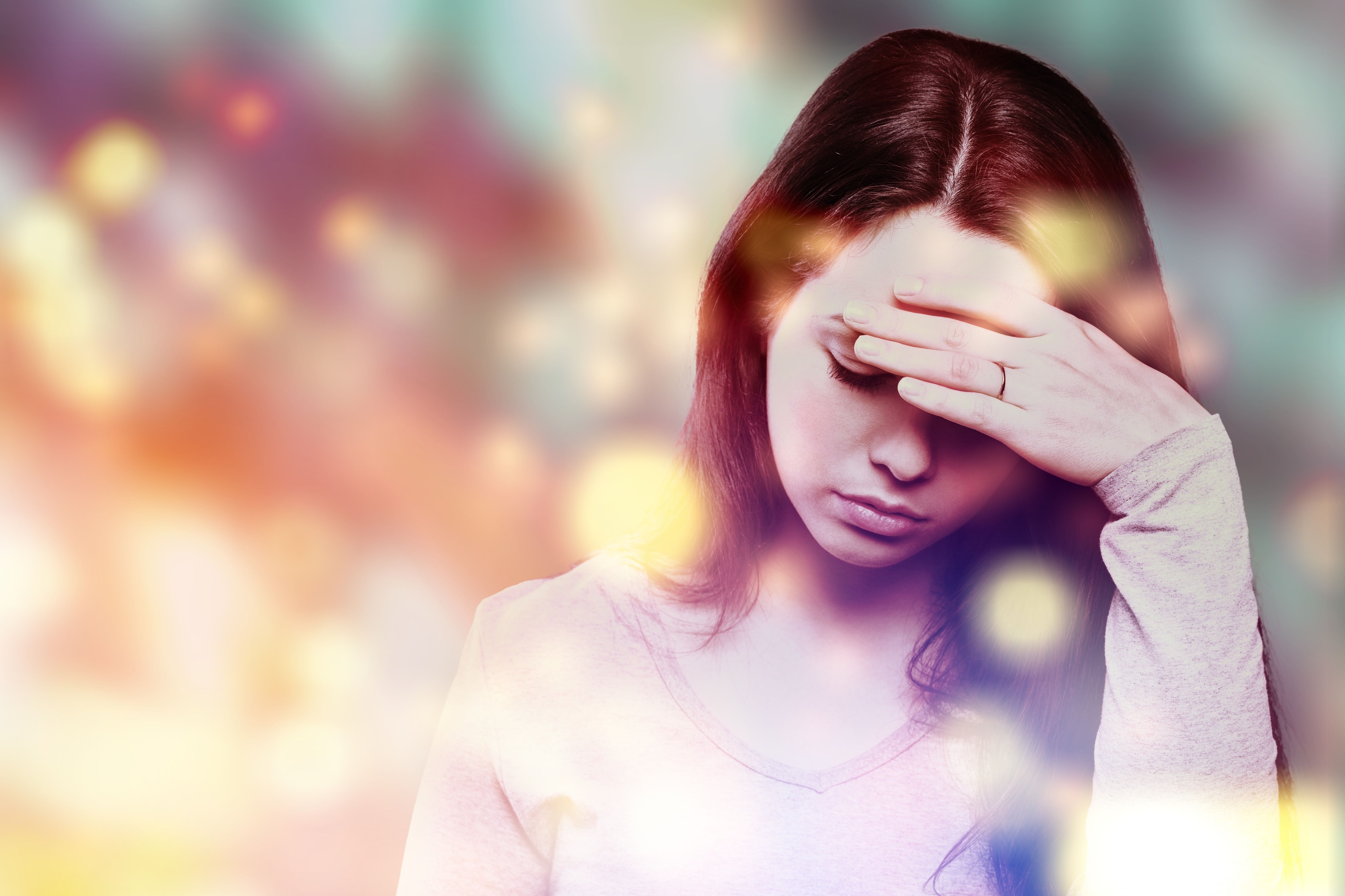 Woman with a migraine -- Image credit: BillionPhotos.com | stock.adobe.com