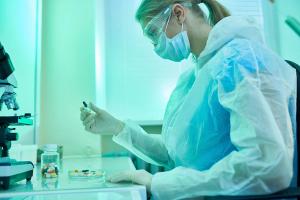 Health care worker wearing PPE