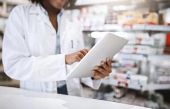 Pharmacist working in a hospital pharmacy -- Image credit: Koegelenberg Coop/peopleimages.com | stock.adobe.com