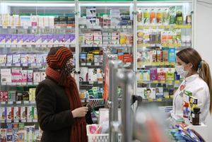 Five Ways for Pharmacies to Offer Excellent Customer Service During COVID-19