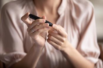 Woman measuring glucose levels | Image Credit: © fizkes - stock.adobe.com