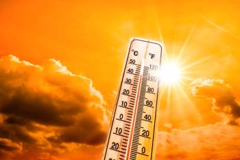 Thermometer in heat wave | Günter Albers | stock.adobe.com