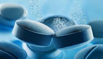 2 blue pills dissolving | Image Credit: © Nisar Ahmad Khan - stock.adobe.com