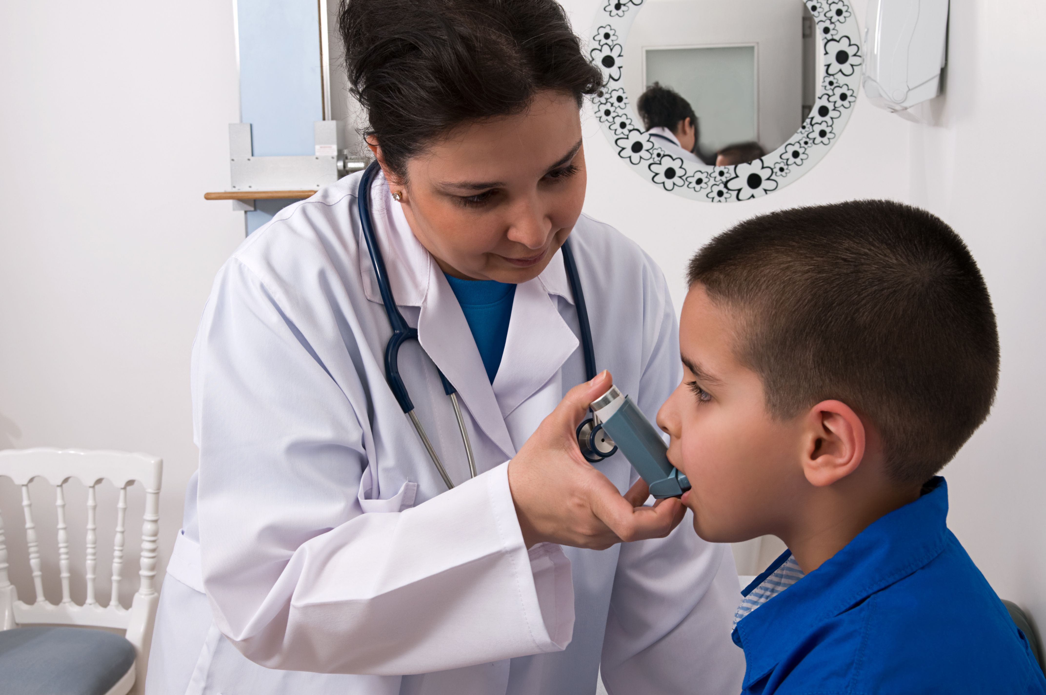 Child with asthma -- Image credit: uwimages | stock.adobe.com