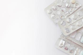 lack of medicines. ended with pills, drugs, masks. shortage of drugs in the hospital. Medical concept - Image credit: Natali | stock.adobe.com