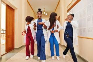 Pharmacy Students Discuss Goals for Their Careers