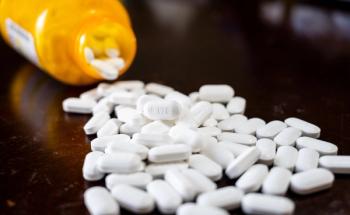 pills on the table | Image Credit: Valdemar - stock.adobe.com