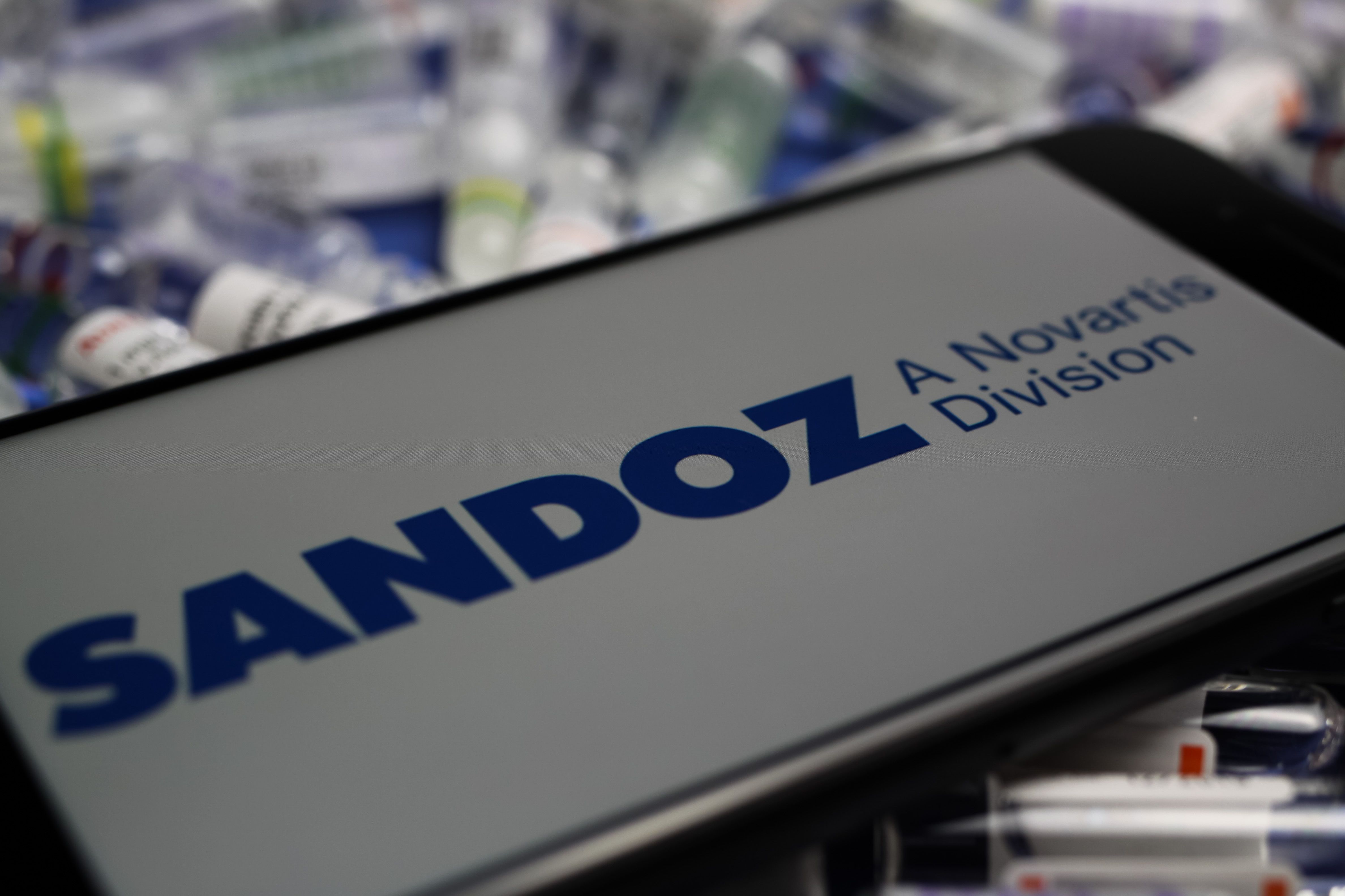 Sandoz to Acquire Interchangeable Lucentis Biosimilar Cimerli