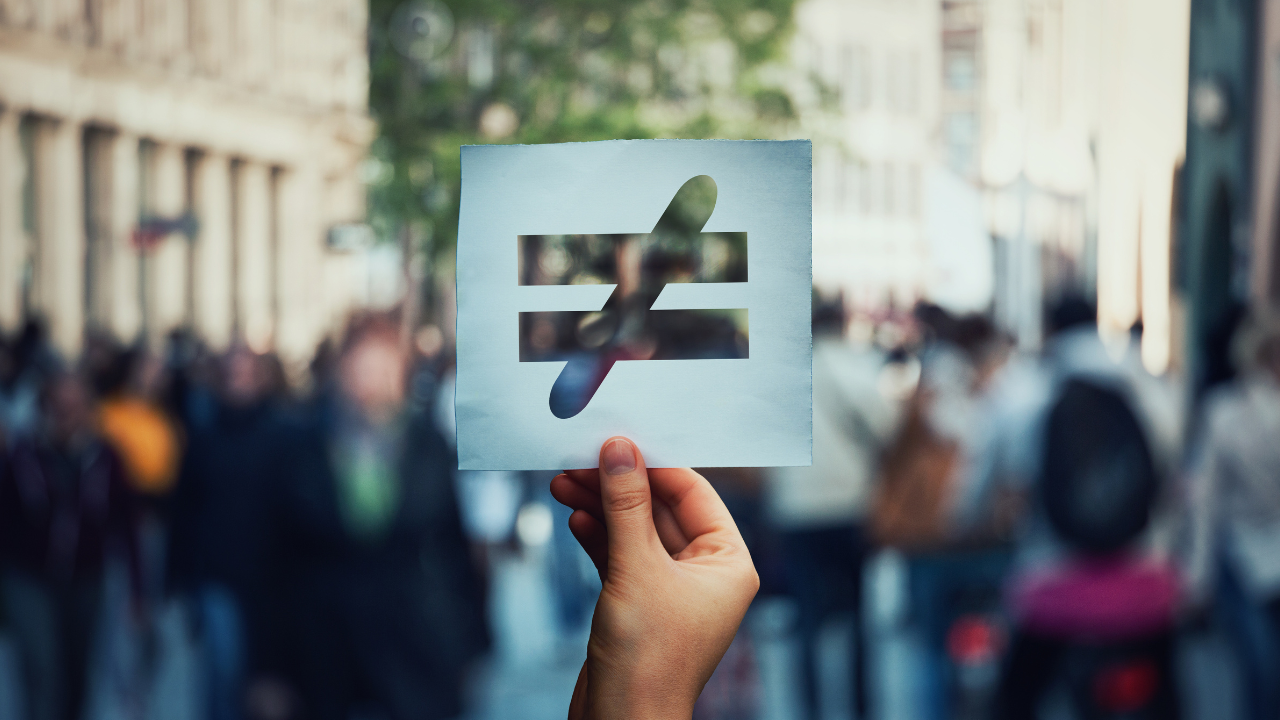 AdobeStock_249730190_inequality social problem By 1STunningART_inequity, health equity, racial bias_16x9